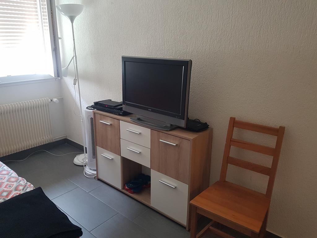 Studio Quartier Jonction Apartamento *
